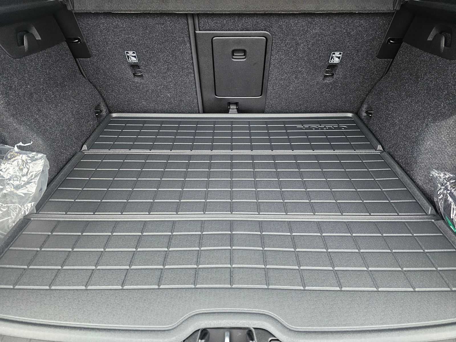 2026 Volvo XC40 Plus