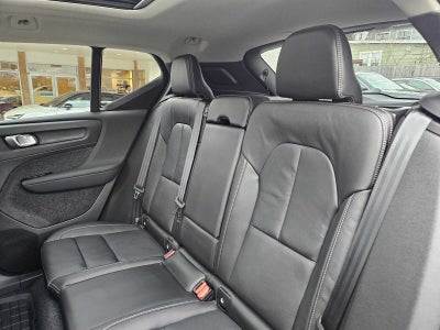 2026 Volvo XC40 Plus