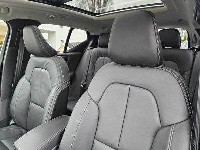 2026 Volvo XC40 Plus