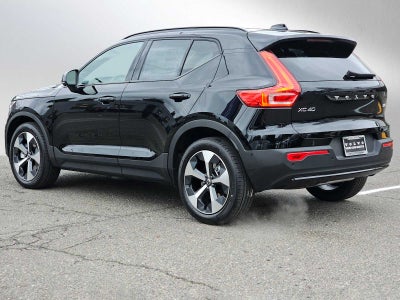 2026 Volvo XC40 Plus