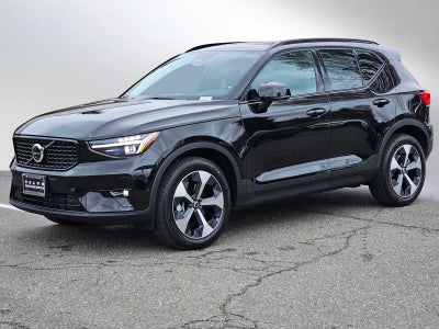2026 Volvo XC40 Plus