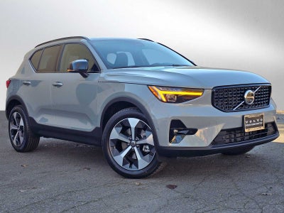 2026 Volvo XC40 Plus