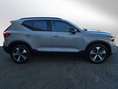 2026 Volvo XC40 Plus