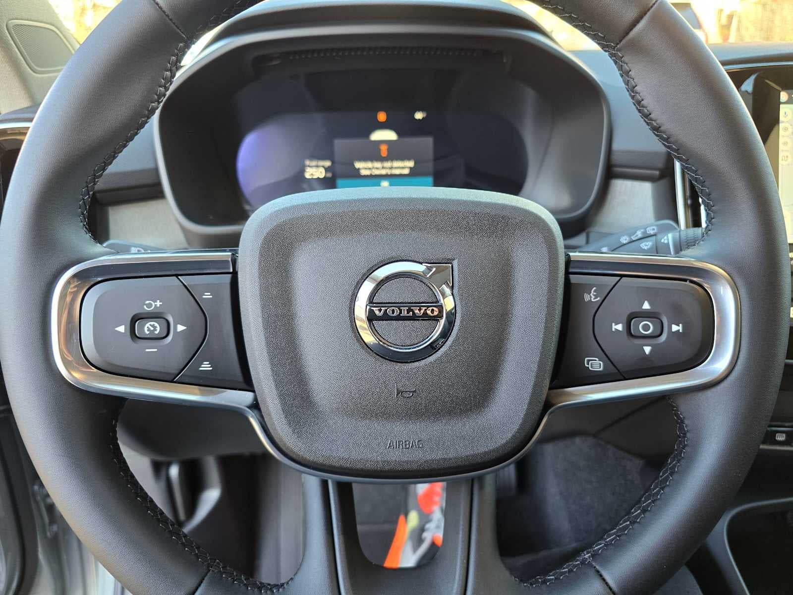 2026 Volvo XC40 Plus