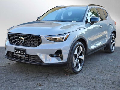 2026 Volvo XC40 Plus