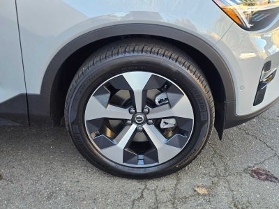 2026 Volvo XC40 Plus