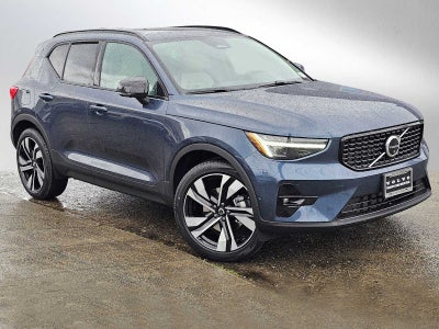 2026 Volvo XC40 Plus