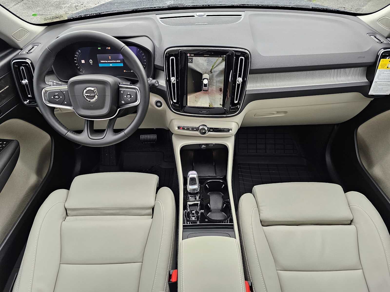 2026 Volvo XC40 Plus