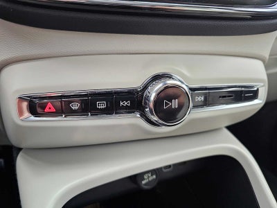 2026 Volvo XC40 Plus