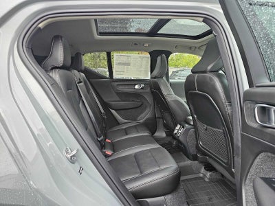 2026 Volvo XC40 Plus