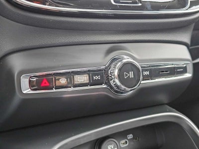 2026 Volvo XC40 Plus