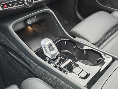 2026 Volvo XC40 Plus