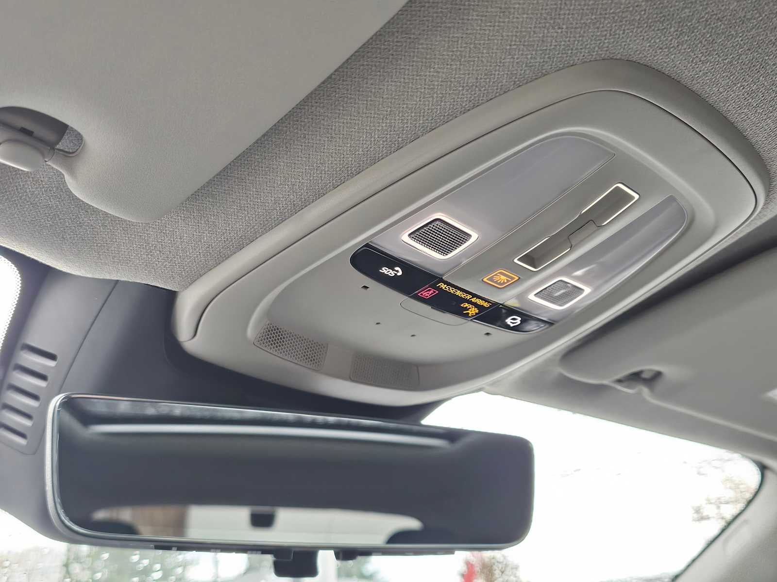 2026 Volvo XC40 Plus