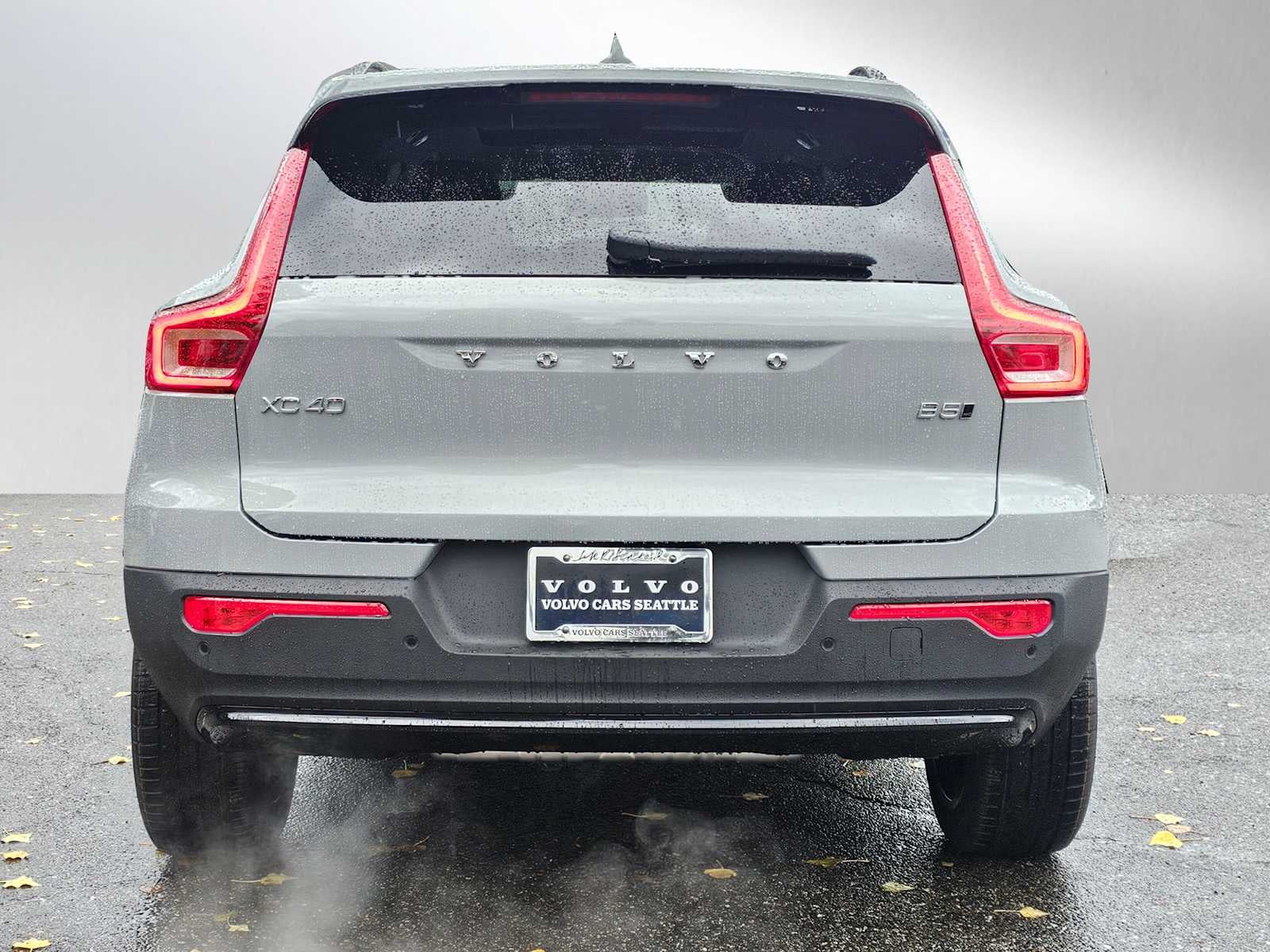 2026 Volvo XC40 Plus