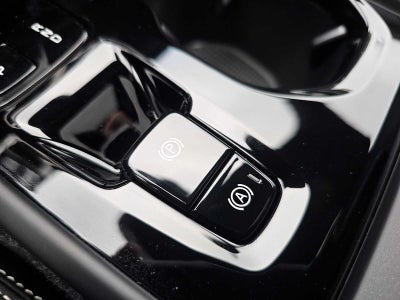 2026 Volvo XC40 Ultra Black Edition