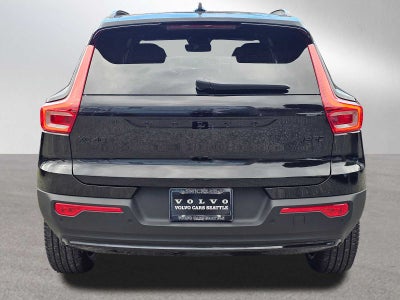 2026 Volvo XC40 Ultra Black Edition