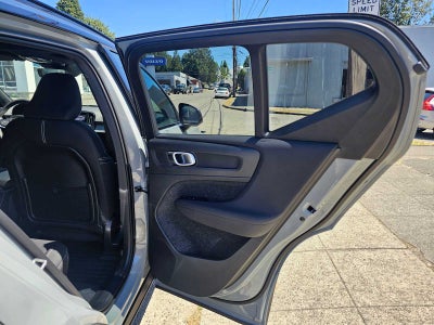 2026 Volvo XC40 Ultra Black Edition