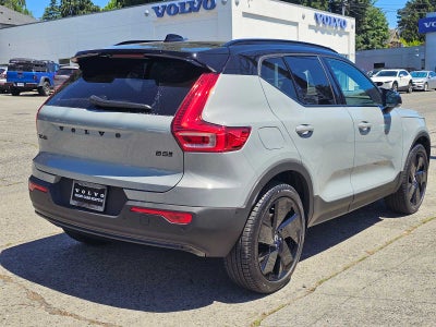 2026 Volvo XC40 Ultra Black Edition