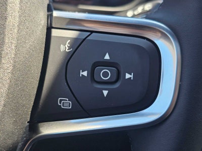 2026 Volvo XC40 Ultra Black Edition