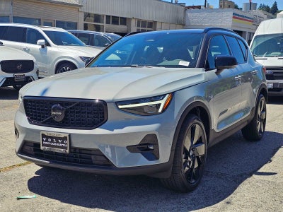 2026 Volvo XC40 Ultra Black Edition