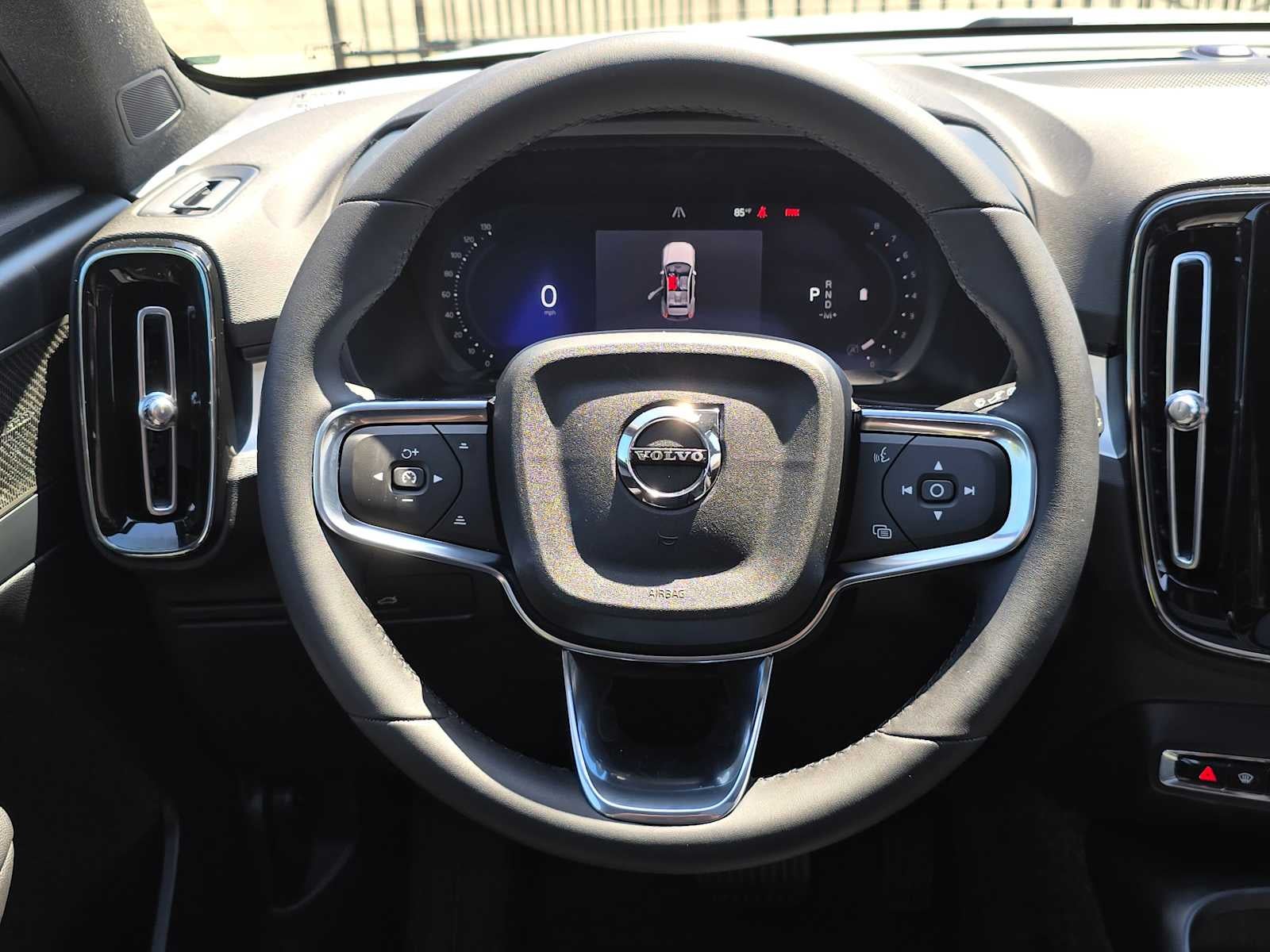 2026 Volvo XC40 Ultra Black Edition