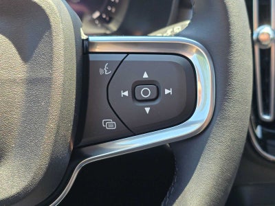 2026 Volvo XC40 Ultra Black Edition
