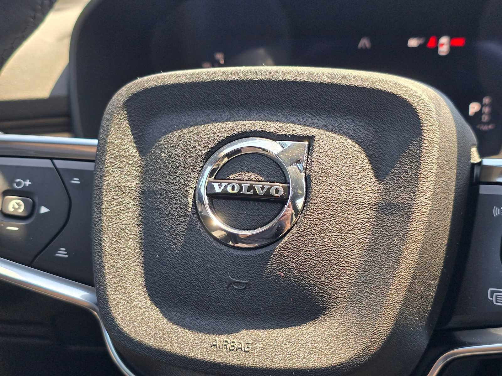 2026 Volvo XC40 Ultra Black Edition
