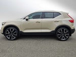 2025 Volvo XC40 Plus Bright Theme