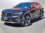 2025 Volvo XC40 Ultra Bright Theme