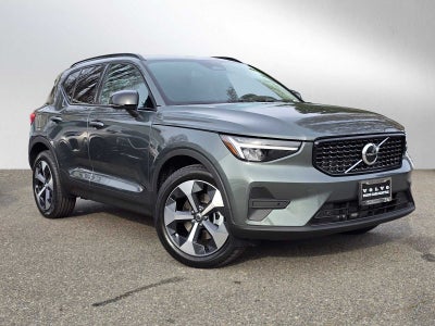 2026 Volvo XC40 Core