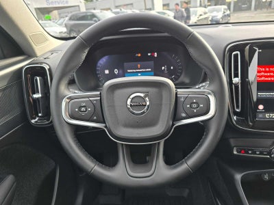 2026 Volvo XC40 Core