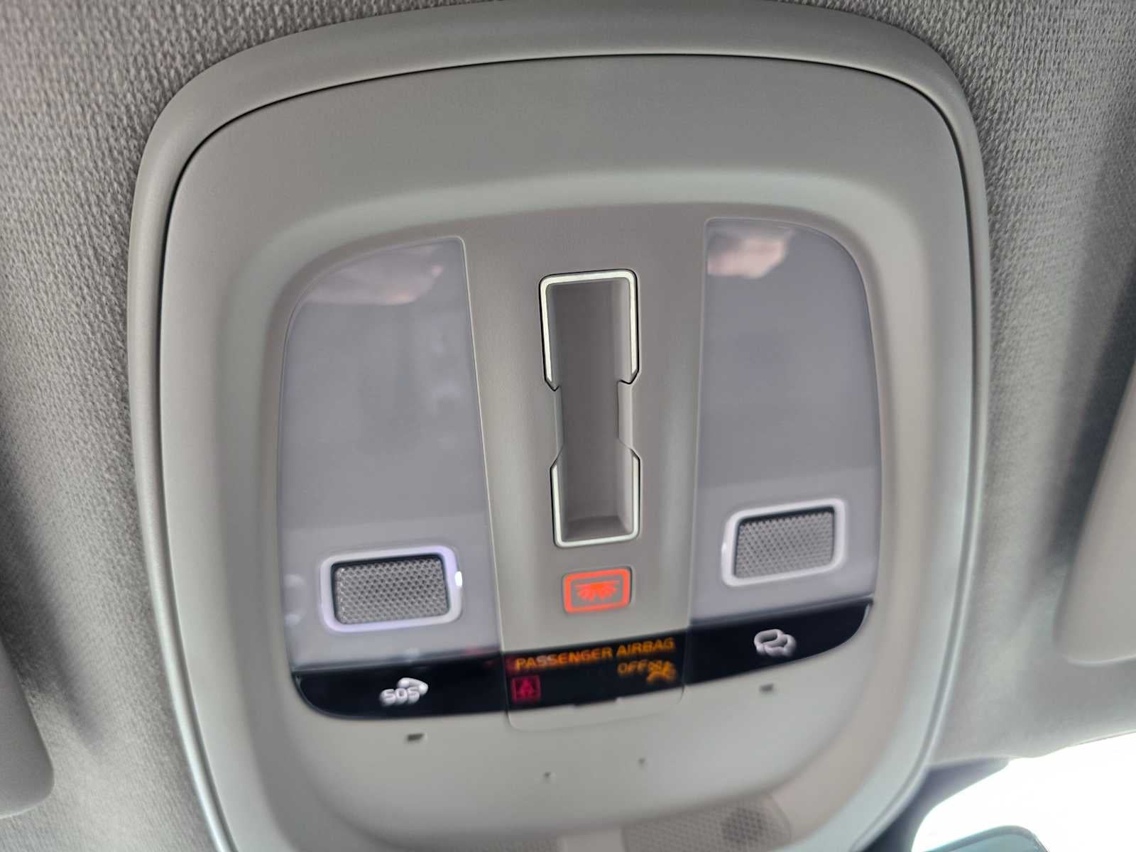 2026 Volvo XC40 Core