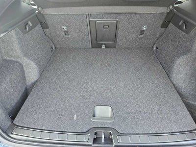 2026 Volvo XC40 Core