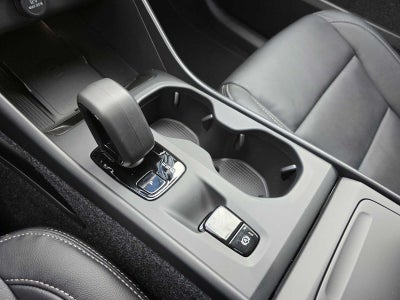 2026 Volvo XC40 Core