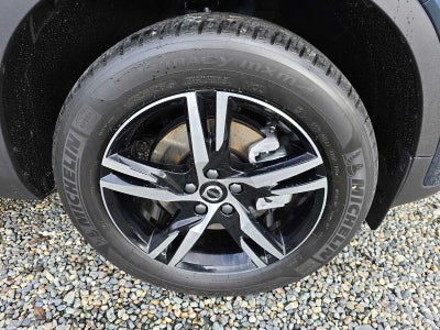 2026 Volvo XC40 Core