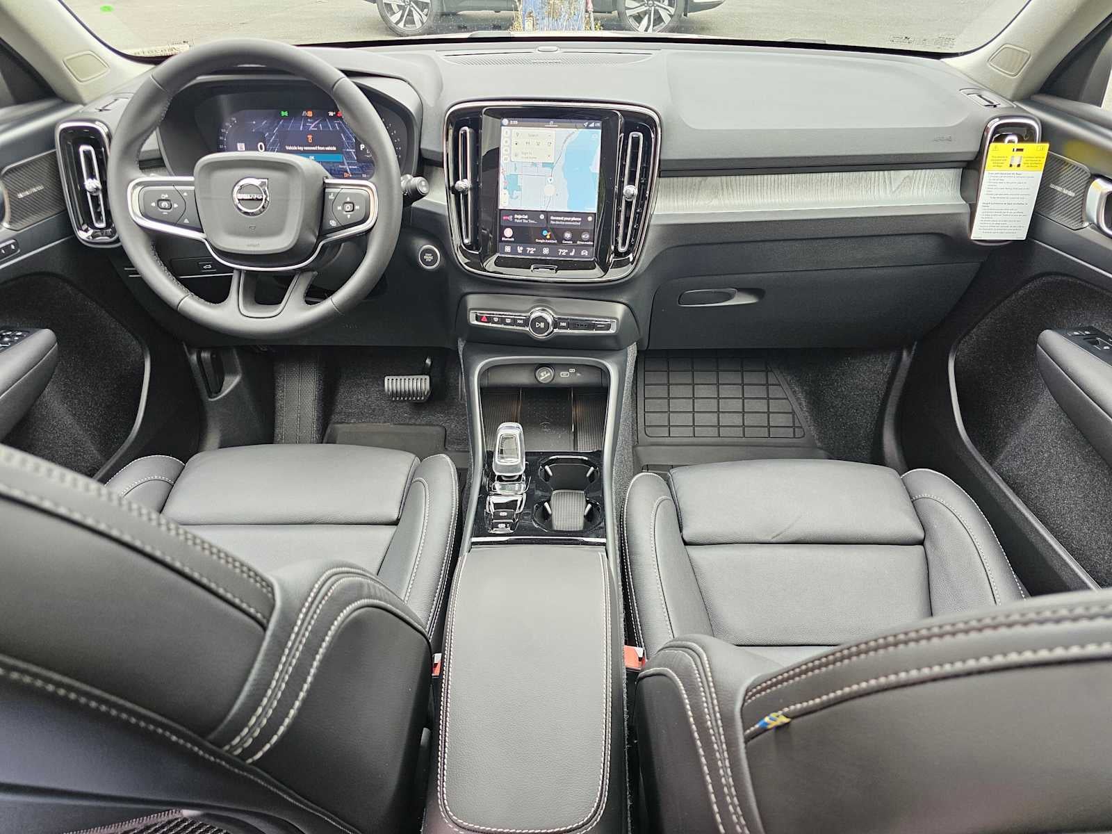 2026 Volvo XC40 Ultra