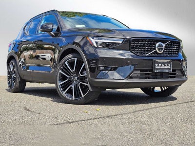 2026 Volvo XC40 Ultra