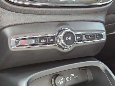 2026 Volvo XC40 Ultra