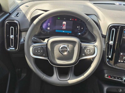 2025 Volvo XC40 Ultra Dark Theme