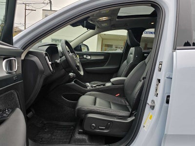 2026 Volvo XC40 Ultra