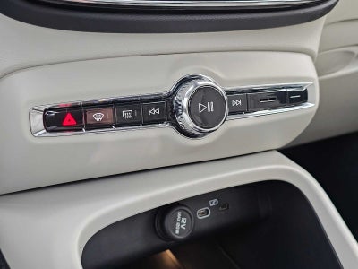 2026 Volvo XC40 Ultra