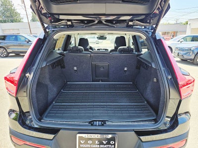 2026 Volvo XC40 Ultra