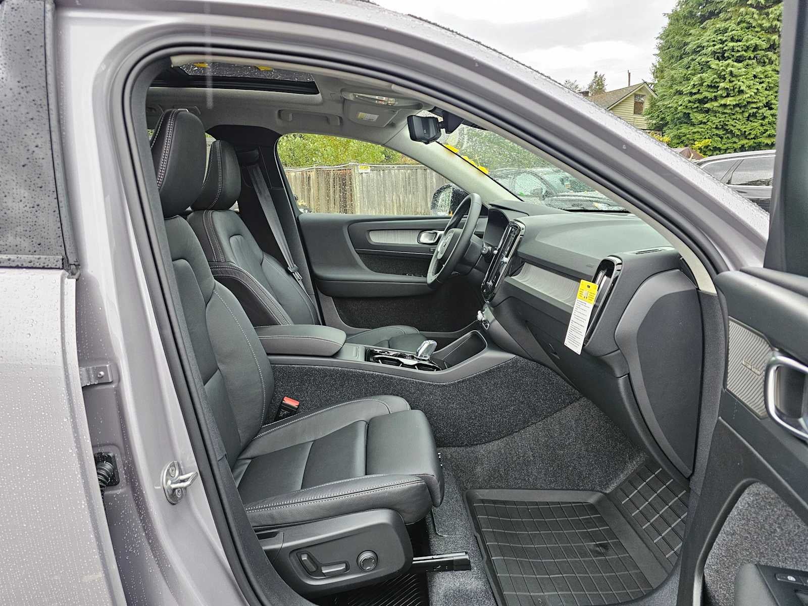 2026 Volvo XC40 Ultra