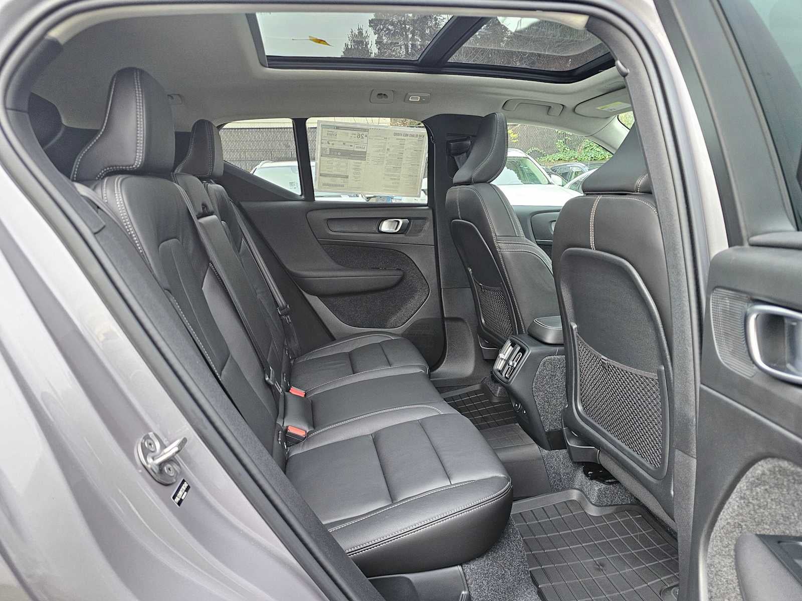 2026 Volvo XC40 Ultra