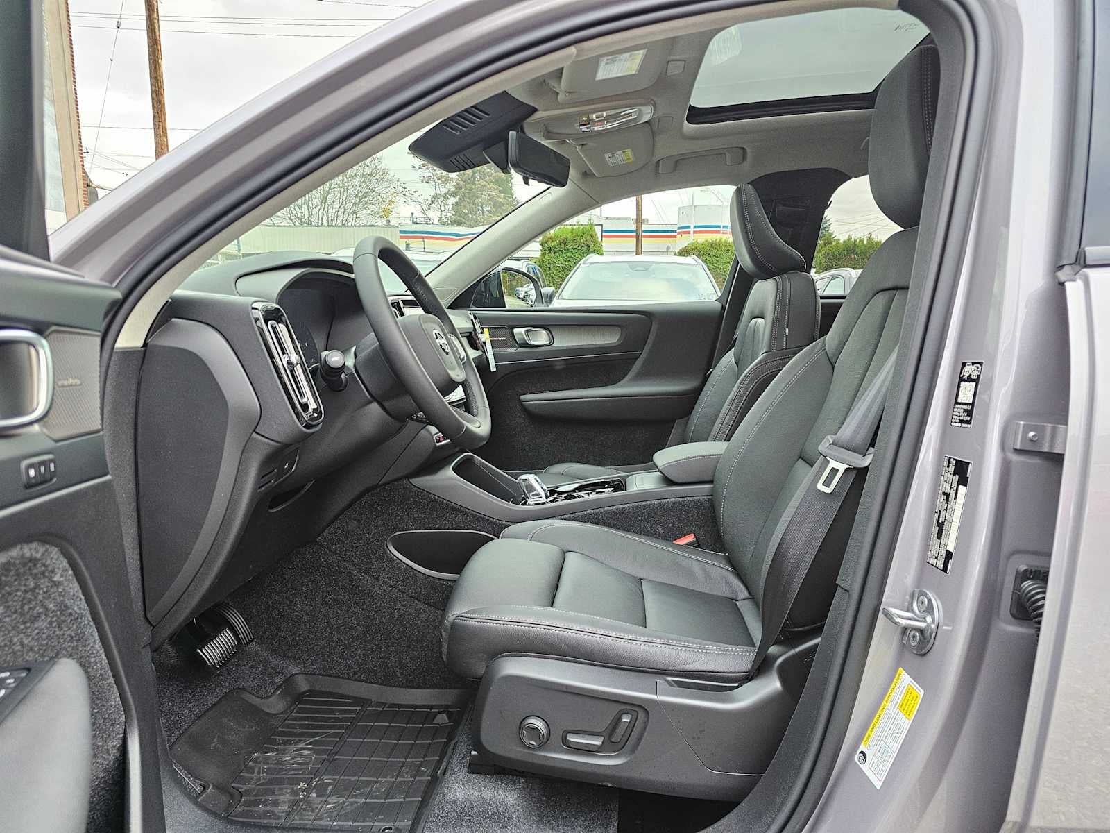 2026 Volvo XC40 Ultra