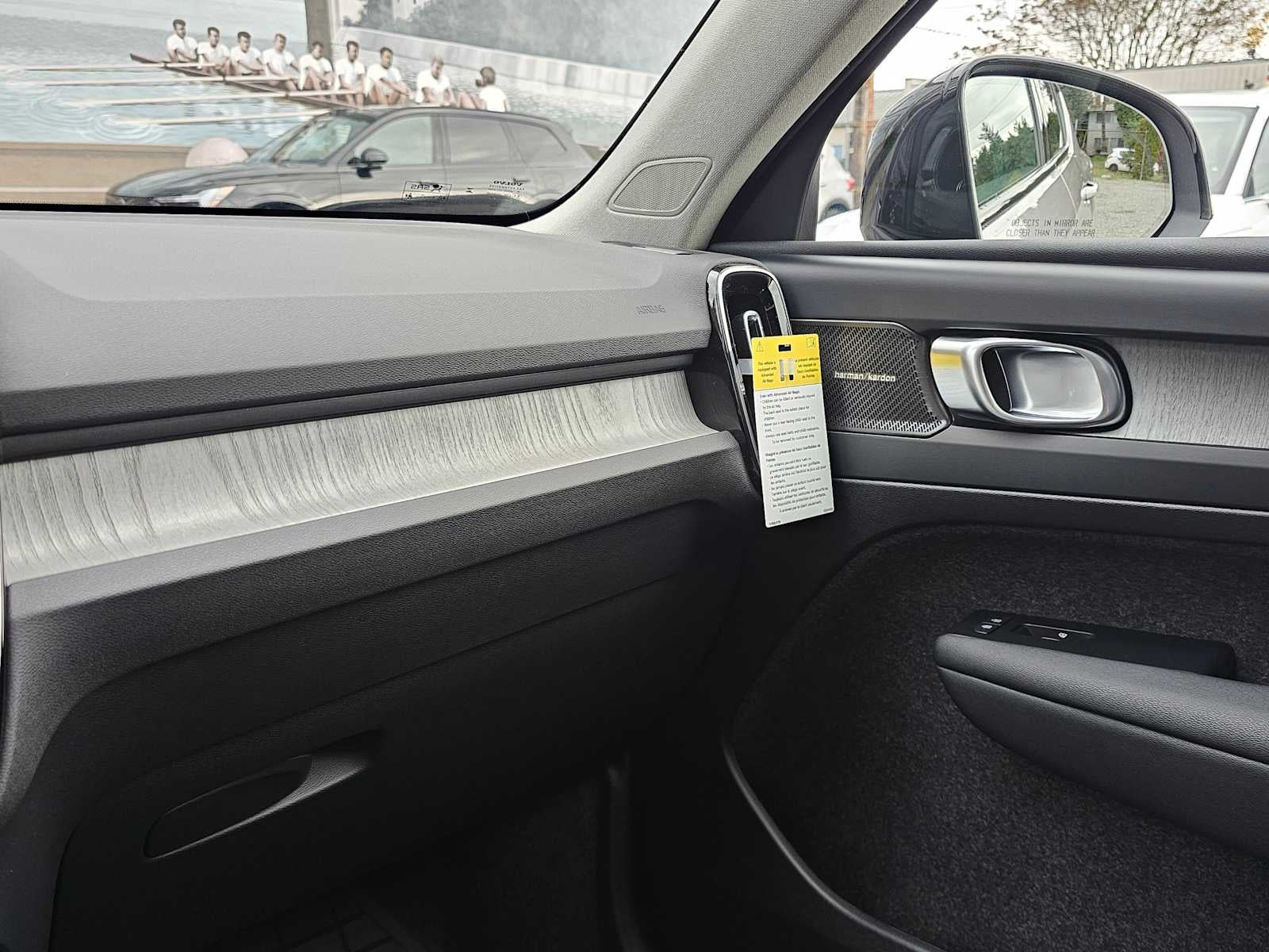 2026 Volvo XC40 Ultra