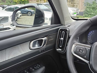 2026 Volvo XC40 Ultra