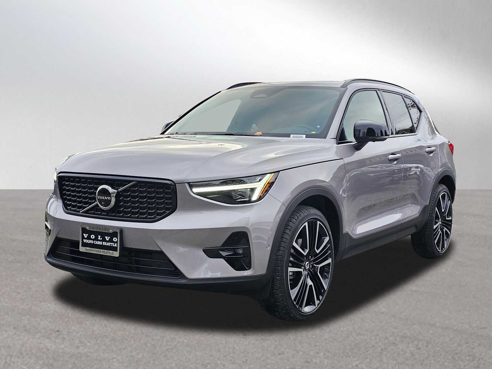 2026 Volvo XC40 Ultra