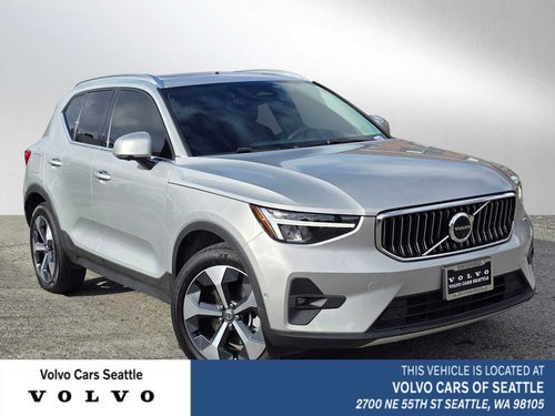 2023 Volvo XC40 Plus Bright Theme