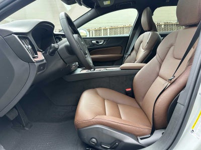 2026 Volvo V60 Cross Country Plus